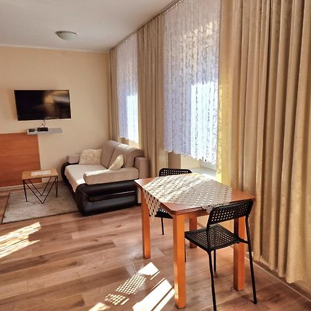 Aparthouse Apartamenty Centrum - In The City Center Near The Train Station Katowice Exterior photo