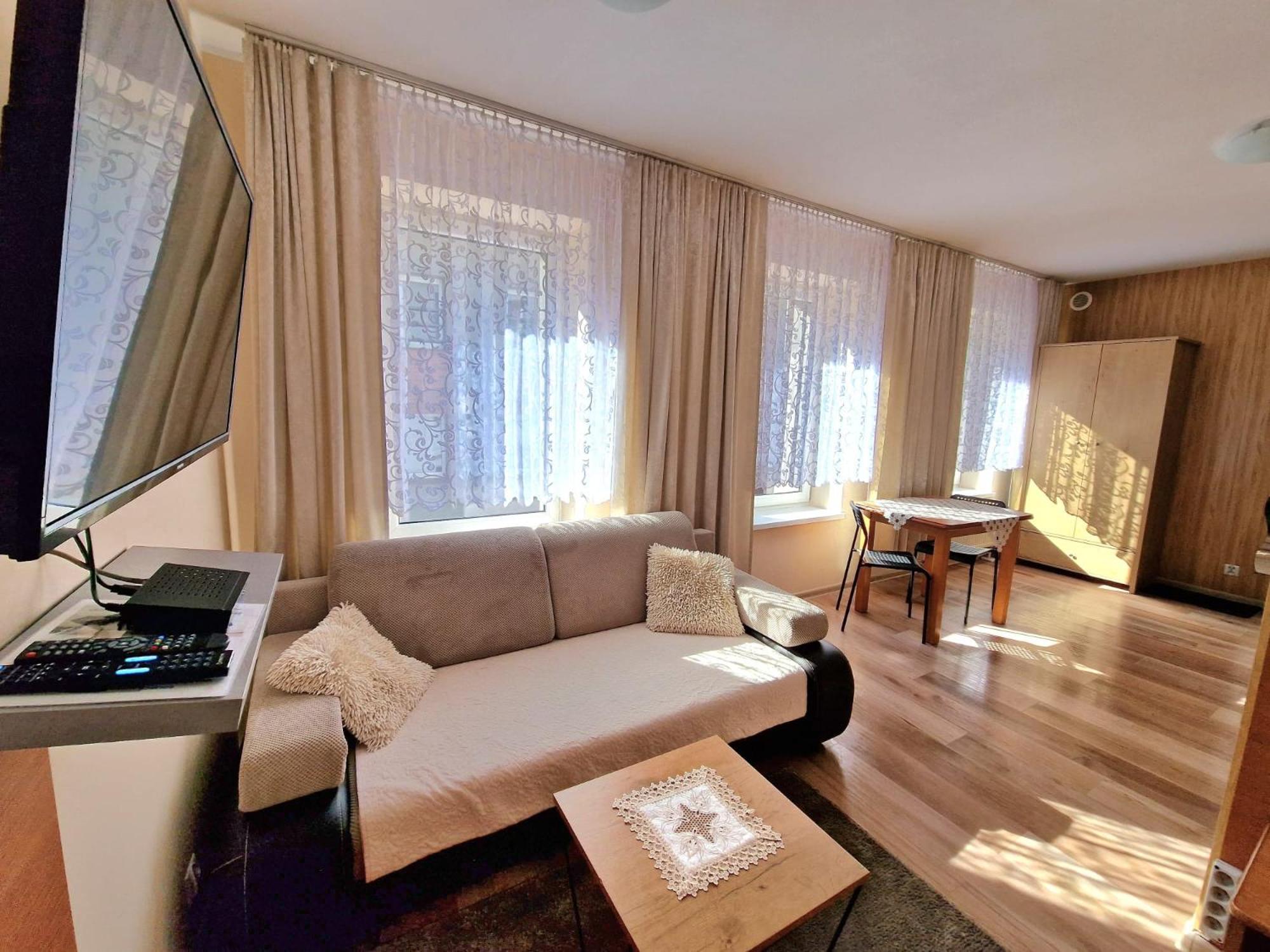 Aparthouse Apartamenty Centrum - In The City Center Near The Train Station Katowice Exterior photo