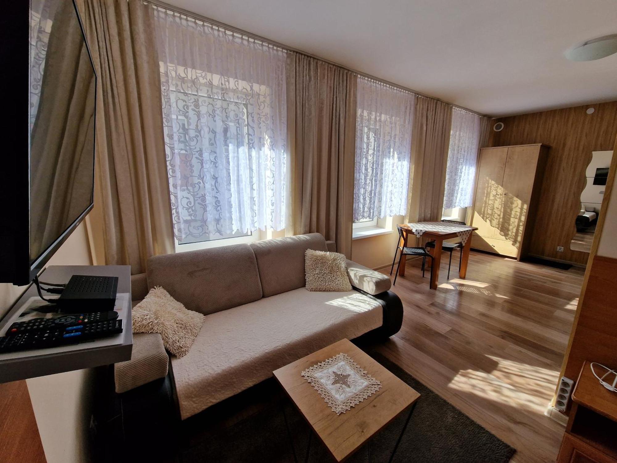 Aparthouse Apartamenty Centrum - In The City Center Near The Train Station Katowice Exterior photo